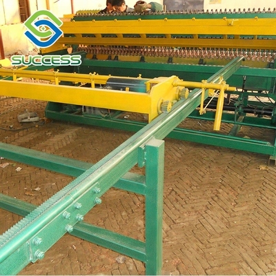চীন 2.5KVA একক পয়েন্ট বেড়া ঢালাই মেশিন 1.0-3.0mm ঢালাই জন্য সরবরাহকারী