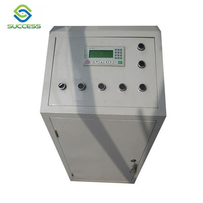 চীন AC220V/50Hz পাওয়ার সাপ্লাই বেড়া ঢালাই মেশিন ঢালাই বেধ 1.0-3.0mm এবং ঢালাই জন্য সরবরাহকারী